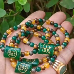 Money magnet bracelet with zibu stone