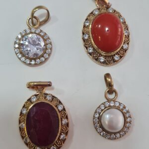Zircon monga Ruby moti
