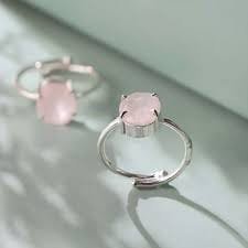 Rose quartz ring